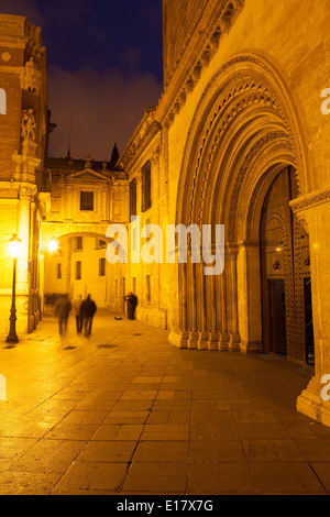 Der Nordeingang Kathedrale von Valencia, Spanien. Stockfoto