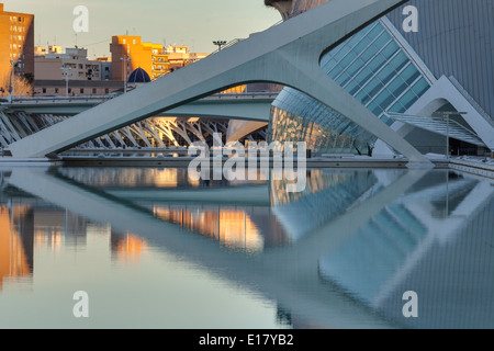 Die Hemsiferic in der Stadt der Künste und Wissenschaften in Valencia, Spanien. Stockfoto