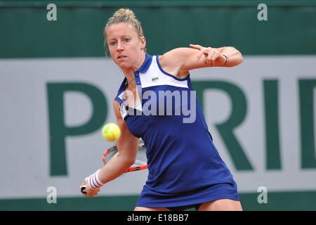 Paris, Frankreich. 26. Mai 2014. Französisch Open 2014, Roland Garros, Paris, ITF Grand-Slam-Tennis-Turnier, Pauline Parmentier (Fra) Credit: Action Plus Sport/Alamy Live News Stockfoto