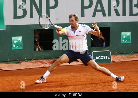 Paris, Frankreich. 26. Mai 2014. Französisch Open 2014, Roland Garros, Paris, ITF Grand-Slam-Tennis-Turnier, Julien Benneteau (FRA) Credit: Aktion Plus Sport/Alamy Live-Nachrichten Stockfoto