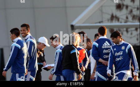 Buenos Aires, Argentinien. 26. Mai 2014. Spieler der argentinischen Fußball-Nationalmannschaft nehmen Teil an einer Schulung in der Eigenschaft des argentinischen Fußball-Assossiation, Ezeiza Stadt, Argentinien, am 26. Mai 2014. Bildnachweis: Juan Roleri/TELAM/Xinhua/Alamy Live-Nachrichten Stockfoto