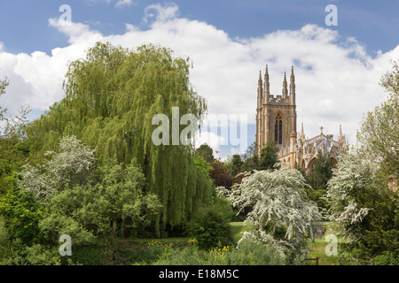 Blick auf St. Peter Ad Vincula Pfarrkirche im Hampton Lucy, Warwickshire, England, UK Stockfoto