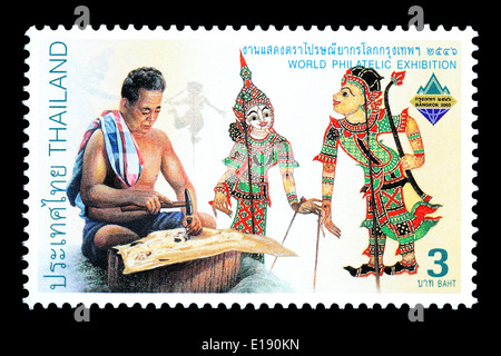 Thailand - Circa 2003: Eine Thai Briefmarke gedruckt in Thailand mit traditionellen thailändischen Kunsthandwerk Stockfoto