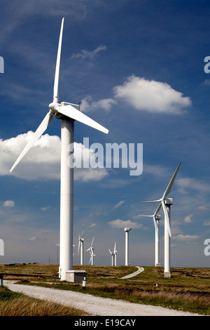 Windpark auf Ovenden Moor in der Nähe von Denholme, West Yorkshire Stockfoto