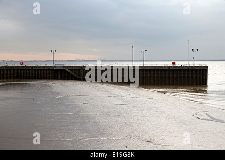 Typische morgendliche Aussicht des Flusses Humber in Kingston upon Hull Stockfoto