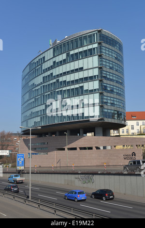 Buerohaus bin Halensee Kronprinzendamm, Charlottenburg, Berlin, Deutschland / Bürohaus Stockfoto