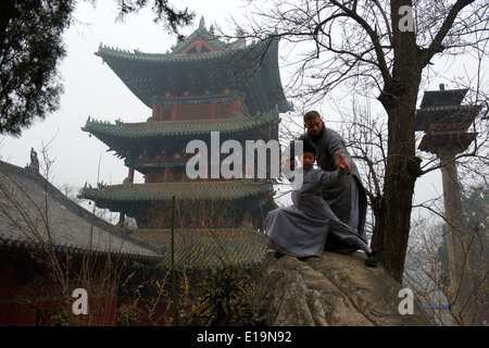 Shaolin-Kloster oder Shaolin Tempel, ein Chán buddhistischer Tempel am Berg Song, in der Nähe von Dengfeng, Zhengzhou, Henan Provinz, China Stockfoto