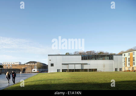 Lancaster Institute for Contemporary Arts, Lancaster, United Kingdom. Architekt: Sheppard Robson, 2011. Gesamtansicht des Lagers Stockfoto