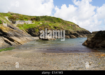 Die kleine Cornish Angeln und Reiseziel der Portloe in Cornwall Stockfoto