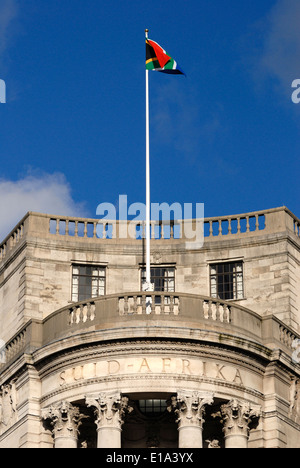 London, England, Vereinigtes Königreich. Südafrika-Haus auf dem Trafalgar Square Stockfoto