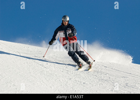 Skifahren in Kaiserau, Steiermark, Österreich Stockfoto