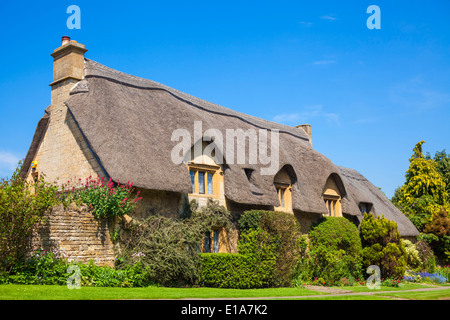 Cotswolds Dorf english strohgedeckte Hütte, Chipping Campden, Cotswolds, Gloucestershire, England, UK, EU, Europa Stockfoto