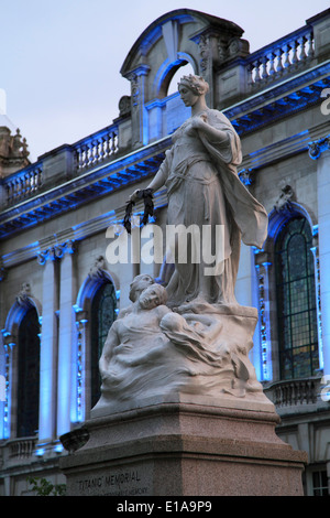 Großbritannien, Nordirland, Belfast, City Hall, Titanic Memorial, Stockfoto