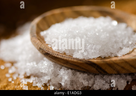 Nahaufnahme von Meersalz - Fleur de sel. Stockfoto
