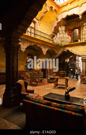Interior Lobby des LA CASA DE MARQUESA HOTEL im historischen Zentrum der Stadt QUERETARO - Mexiko Stockfoto
