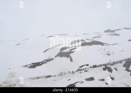 Val Martello, Italien. 27. Mai 2014. 27.05.2014. Ponte di Legno Val Martello, Giro D Italia, Etappe 16. BMC 2014, Gavia Credit: Aktion Plus Sport Bilder/Alamy Live-Nachrichten Stockfoto