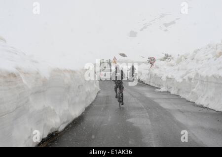 Val Martello, Italien. 27. Mai 2014. 27.05.2014. Ponte di Legno Val Martello, Giro D Italia, Etappe 16. Lotto - Belisol 2014, Gavia Credit: Aktion Plus Sport Bilder/Alamy Live-Nachrichten Stockfoto