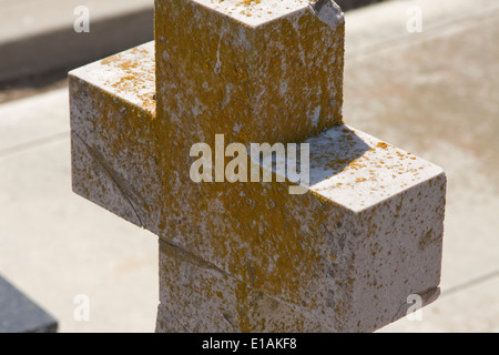 Überqueren Sie Grab Marker in San Juan Bautista, Kalifornien. Stockfoto
