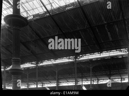 Der Mercado da Praca da Figueira ist ein bekannter Markt im Herzen von Lissabon, Portugal. Sie ist seit langem ein zentraler Punkt für den lokalen Handel und ein Schwerpunkt des lebendigen gesellschaftlichen Lebens der Stadt. Stockfoto