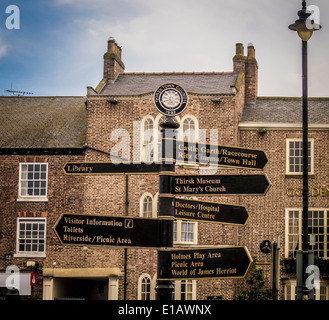 Touristische Schilder, Thirsk Stockfoto