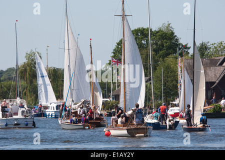 Racing auf den Norfolk Broads Stockfoto