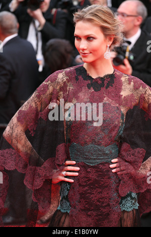 Karlie Kloss an die Grace Kelly-Gala screening und Öffnung Zeremonie roten Teppich bei der 67. Filmfestspiele Cannes Frankreich. Stockfoto