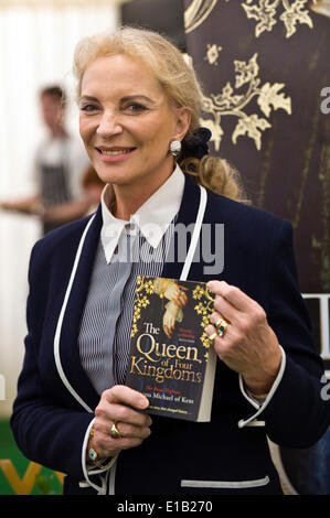 HRH Prinzessin Michael von Kent sprechen über ihren Roman "Die Königin der vier Königreiche" Hay Festival 2014. © Jeff Morgan Stockfoto