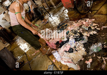 "Hand Made" Hackfleisch. Szenen an das Fleisch Markt eine enorme Metzgerei, Crawford Mkt, Süd-Mumbai Stockfoto