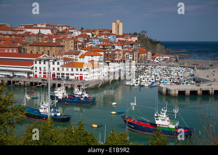 Mit Stadtblick. Bermeo, Biskaya, Baskenland. Spanien. Europa. Stockfoto