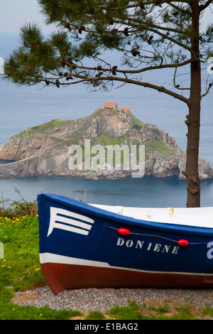 Küste und Einsiedelei in San Juan de Gaztelugatxe. Bermeo, Biskaya, Baskisches Land, Spanien, Europa. Stockfoto