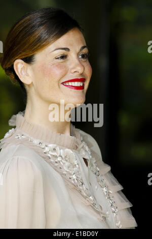 Rom, Italien. 29. Mai 2014. Rom, Italien - 29. Mai 2014: Schauspielerin Vanessa Incontrada und Carlo Conti besucht die Pressekonferenz zu den Music Awards 2014 - Fototermin in Rom © Andrea Ciucci/NurPhoto/ZUMAPRESS.com/Alamy Live-Nachrichten Stockfoto