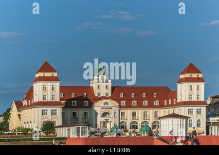 Kurhaus Binz wurde 1890 eröffnet. Heute ist es ein Luxushotel, Binz, Insel Rügen, Mecklenburg-Western Pomerania, Deutschland, Europa Stockfoto