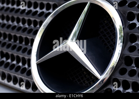 Mercedes Benz Embleme Stockfoto