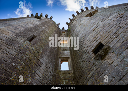 Nunney Burg und Burggraben, Nunney, in der Nähe von Frome, Somerset Stockfoto