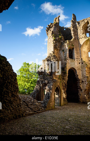 Nunney Burg und Burggraben, Nunney, in der Nähe von Frome, Somerset Stockfoto