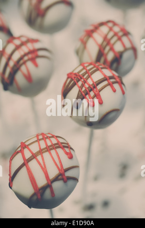 Bunte hausgemachtes Dessert Kuchen pops. Stockfoto