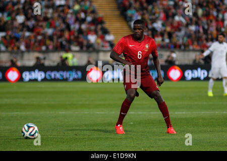 Lissabon, Porrtugal. 31. Mai 2014. Portugal Mittelfeldspieler William Carvalho (6) während der vorbereitenden Freundschaftsspiel für die Weltmeisterschaft im National Stadium in Lissabon, Portugal, Samstag, 31. Mai 2014. Bildnachweis: Leonardo Mota/Alamy Live-Nachrichten Stockfoto