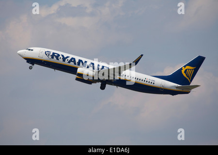 Ryanair-Boeing 737-800 ausziehen Stockfoto