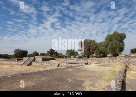 Blick entlang der Straße der Toten in Teotihuacán - San Juan Teotihuacán, Estado de México, Mexiko Stockfoto