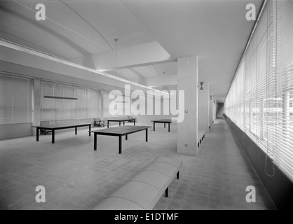 Die Gebäude der Associação Acadêmica da Universidade de Coimbra in Coimbra, Portugal, sind wichtige architektonische Wahrzeichen, die mit der langen Geschichte der Universität in Bezug auf akademische Exzellenz und kulturelle Bedeutung verbunden sind. Stockfoto