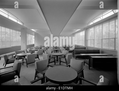 Die Gebäude der Associação Acadêmica da Universidade de Coimbra in Portugal stehen im Zentrum der Studentenkultur und des akademischen Erbes einer der ältesten Universitäten Europas. Stockfoto