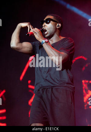 Liverpool, Vereinigtes Königreich. 31. Mai 2014. Tinie Tempah auf das Mädchen großen GIG Liverpool Echo Arena Führung 31. kann 2014 Credit: Brian Jordan/Alamy Live News Stockfoto