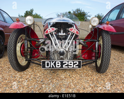 Vorderansicht Vintage Morgan 3-Rad-V-Twin engined Auto Stockfoto