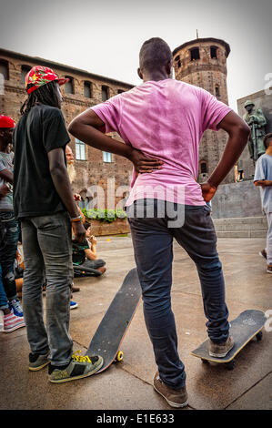 Turin, Italien. 1. Juni 2014. Italien-Turin 1. Juni 2014 Veranstaltung "Sport geht auf dem Platz in Turin". Turin wurde gewählt, als die Kulturhauptstadt Sport 2015 - Skateboard in Piazza Castello Credit: wirklich Easy Star/Alamy Live News Stockfoto