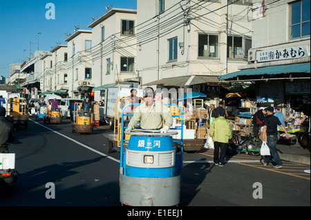 Tokyo Japan 2014 - Tsukiji zentrale Großmarkt Stockfoto