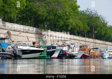 Bassin de l ' Arsenal, Canal Saint-Martin, Paris Stockfoto