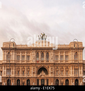 Der Corte di Cassazione befindet sich in der italienischen Hauptstadt Rom. Stockfoto