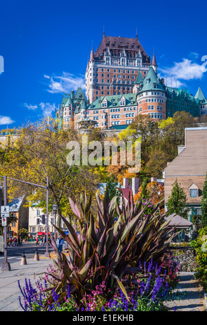 Fairmont Chateau Frontenac und die historischen Gebäude der Unterstadt in der Altstadt von Quebec, Quebec Stadt, Quebec, Kanada. Stockfoto
