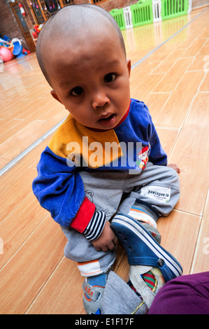 Chinesische Kinder in einem Waisenhaus in Peking Stockfoto