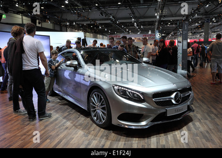 Neue Mercedes-Benz S-Klasse auf der AMI - Auto Mobil International Fachmesse am 1. Juni 2014 in Leipzig, Sachsen, Deutschland Stockfoto